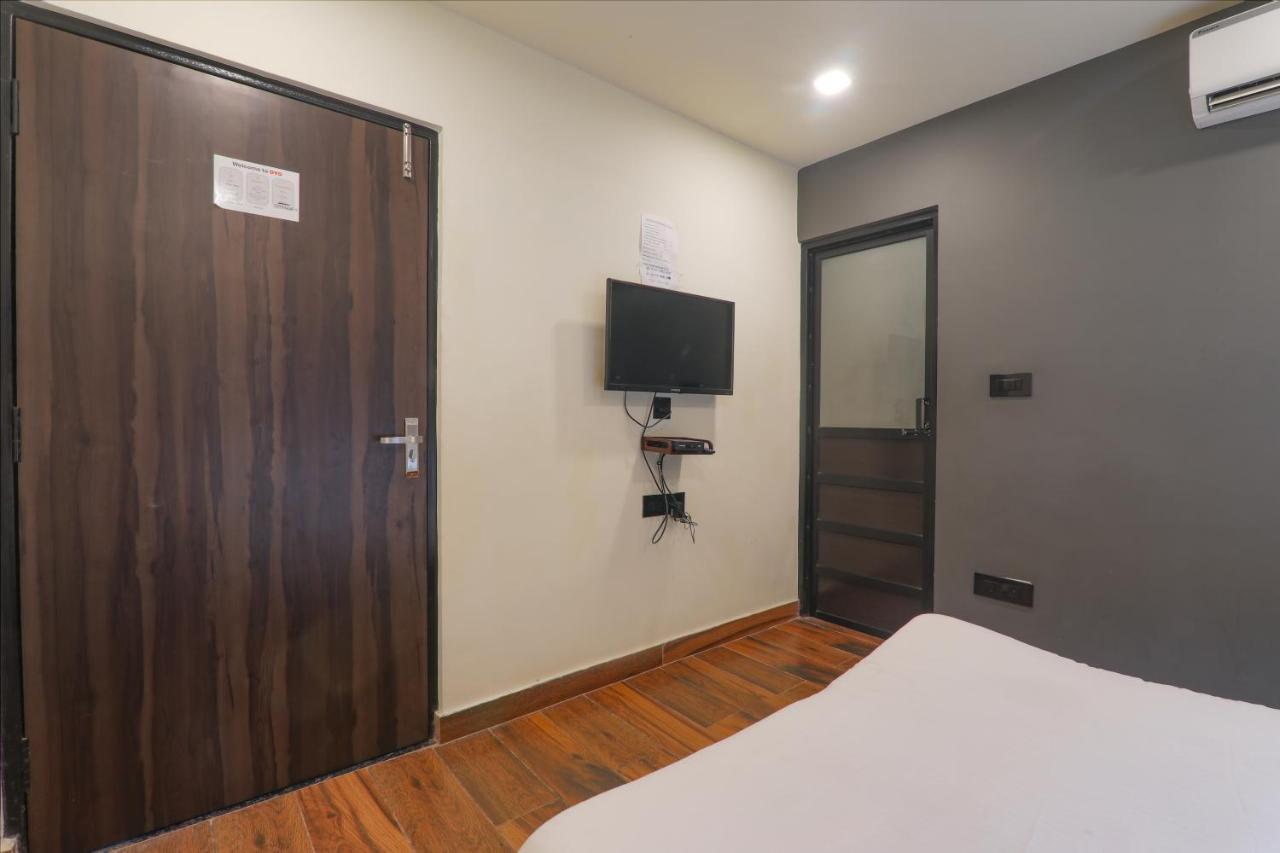 FabHotel Lemon Glow Varanasi Esterno foto